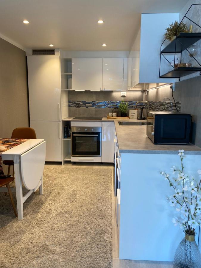 Hundbergan Apartment-Free Parking-15 Min From Tromso Tromsdalen Eksteriør billede