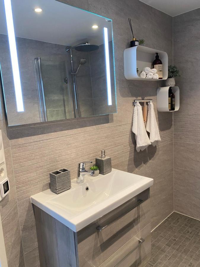Hundbergan Apartment-Free Parking-15 Min From Tromso Tromsdalen Eksteriør billede