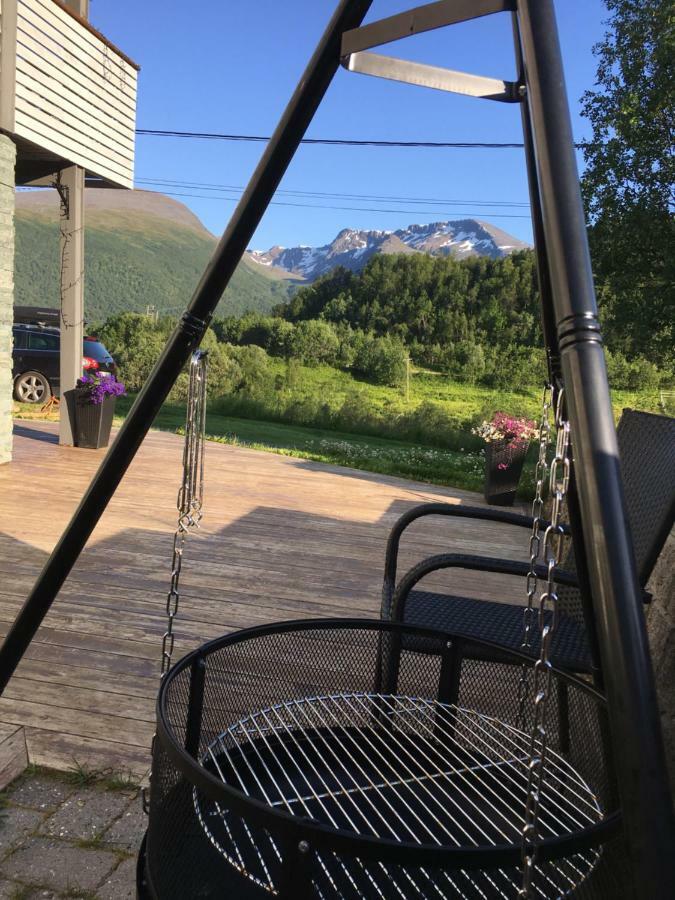 Hundbergan Apartment-Free Parking-15 Min From Tromso Tromsdalen Eksteriør billede